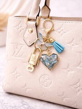 Authentic LV Gold Padlock & Key 🔑 Bag Charm / Unbranded Heart Keychain Combo